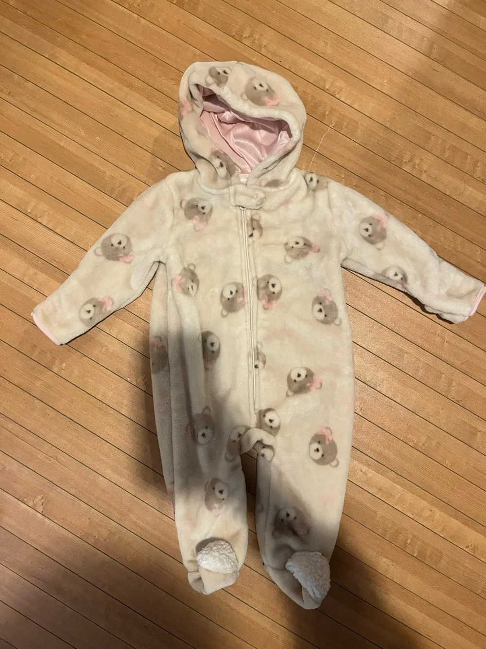 NEW Chick Pea Cozy Bear Print Hooded One-Piece in Cream and Pink